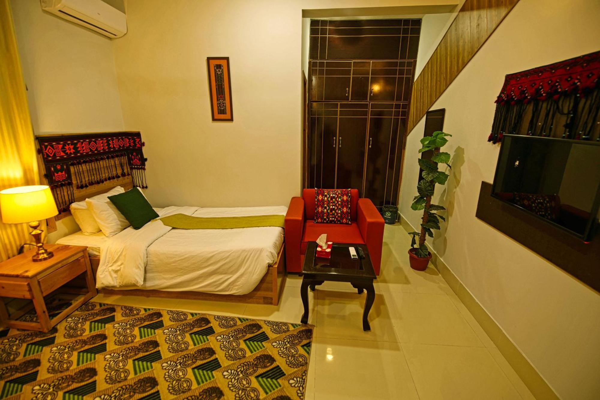 Oak Residency Hotel Gilgit Ngoại thất bức ảnh