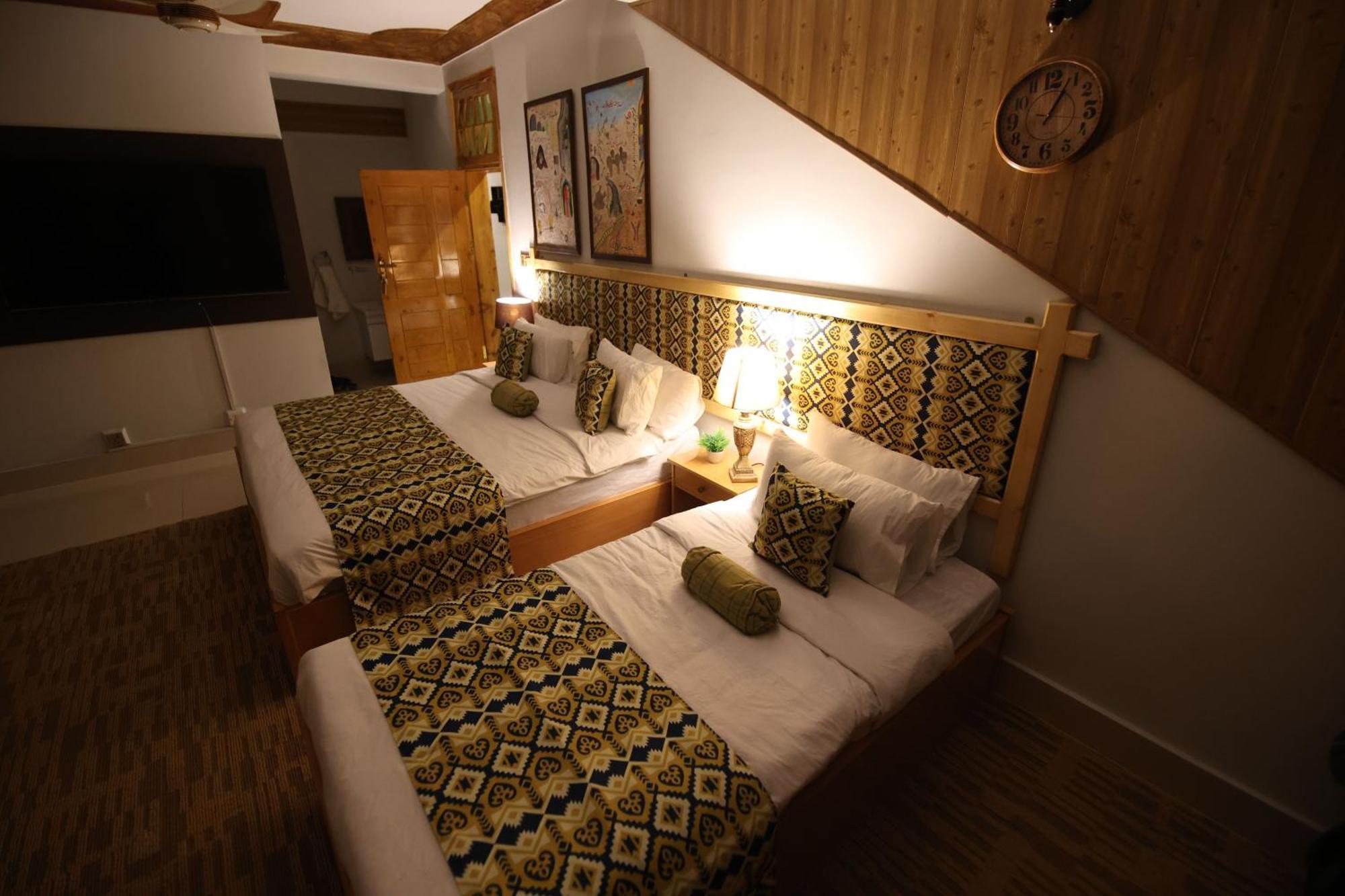 Oak Residency Hotel Gilgit Ngoại thất bức ảnh